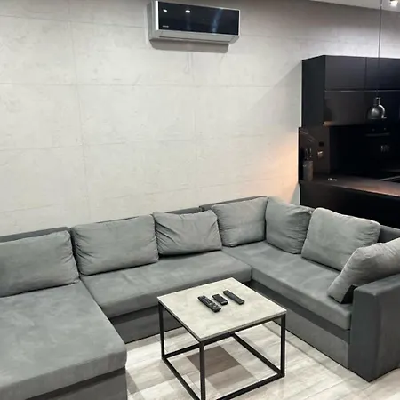 Apartament Raciborska Royal - Miejsce Parkingowe Na Parkingu Strzeżonym