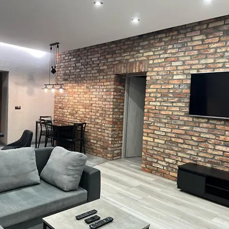 Raciborska Royal - Miejsce Parkingowe Na Parkingu Strzeżonym * Gliwice