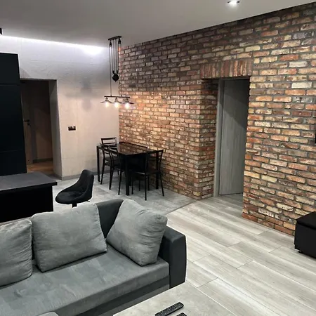 Raciborska Royal - Miejsce Parkingowe Na Parkingu Strzeżonym Apartament Gliwice