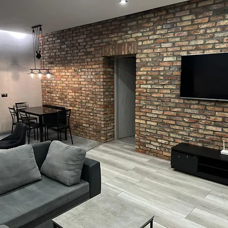 Apartament Raciborska Royal - Miejsce Parkingowe Na Parkingu Strzeżonym *