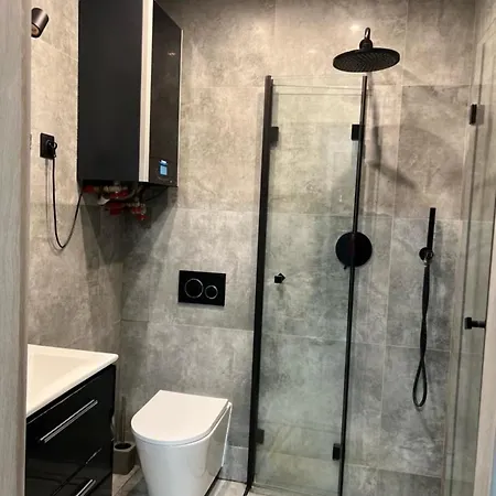 Raciborska Royal - Miejsce Parkingowe Na Parkingu Strzezonym *