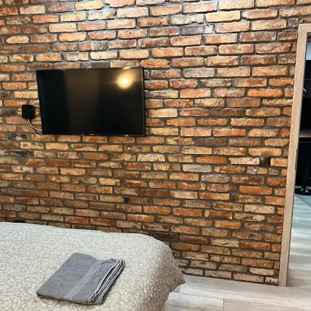 Raciborska Royal - Miejsce Parkingowe Na Parkingu Strzeżonym Gliwice