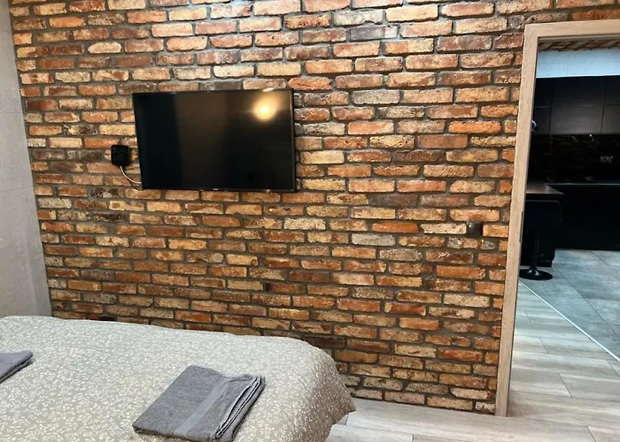 Raciborska Royal - Miejsce Parkingowe Na Parkingu Strzezonym גליביצ'ה